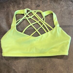 Lululemon sports bra